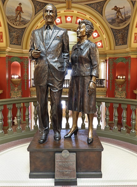 A bronze, life-sized statue of Maureen Mansfield and her husband, Mike Mansfield, who served as a Montana representative, senate majority leader, and ambassador to Japan.
